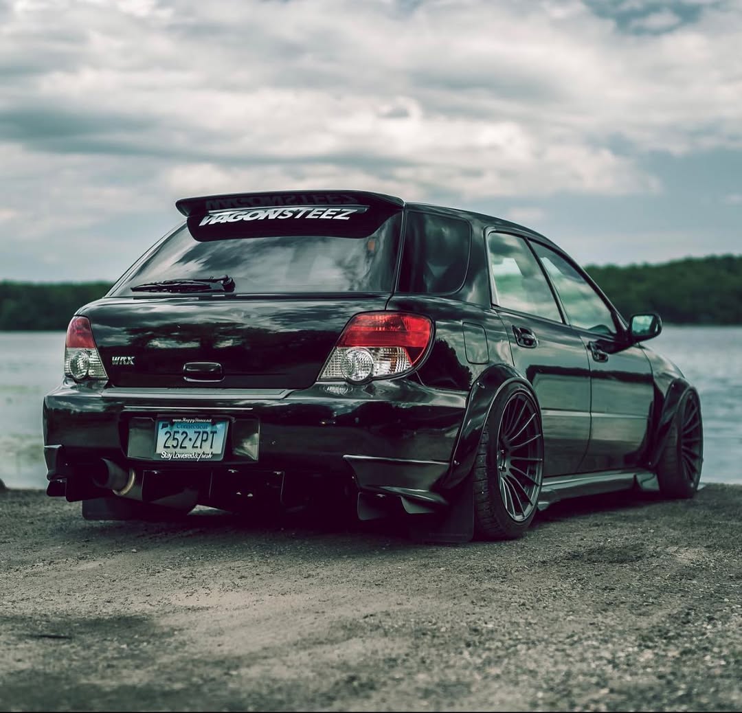 04-05 Subaru WRX Wagon Karlton Flare set